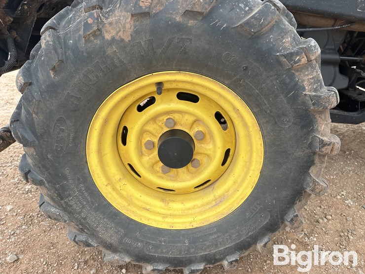 2012-john-deere-gator-image-19