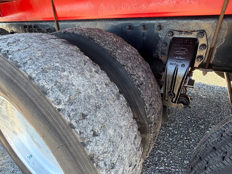 #29386-•-peterbilt-quad-axle-flatbed-truck-image-27