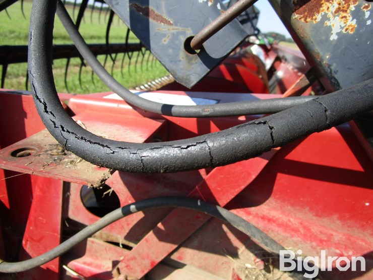 1997-case-ih-1010-image-9