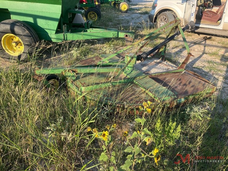 john-deere-72-image-2