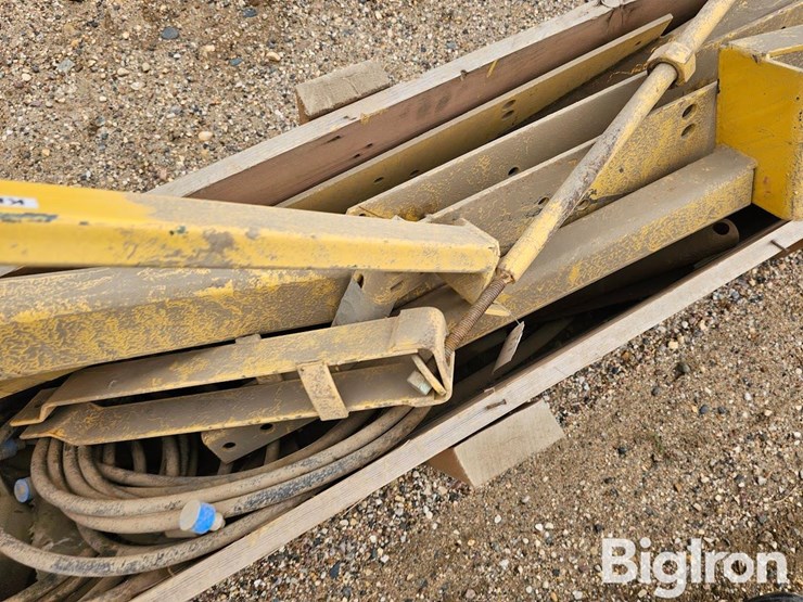new-holland-973-image-11