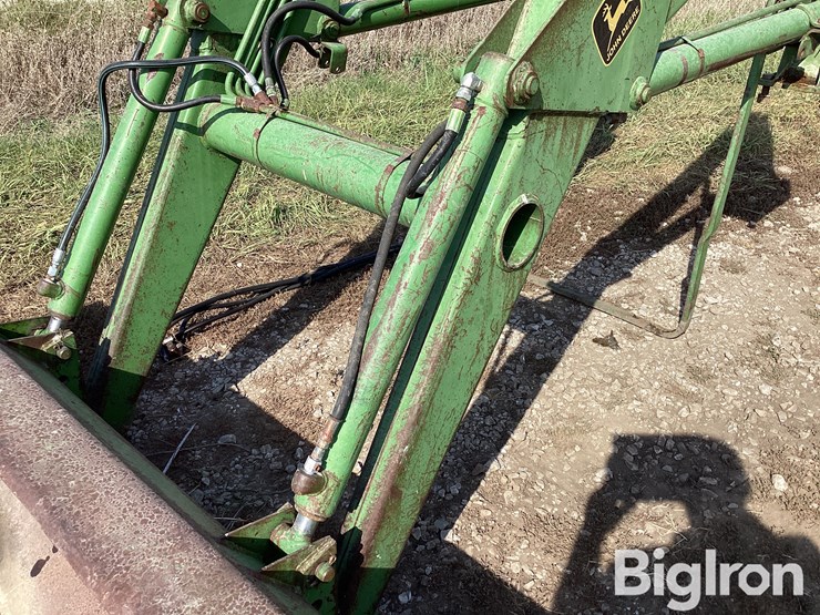 john-deere-158-image-11