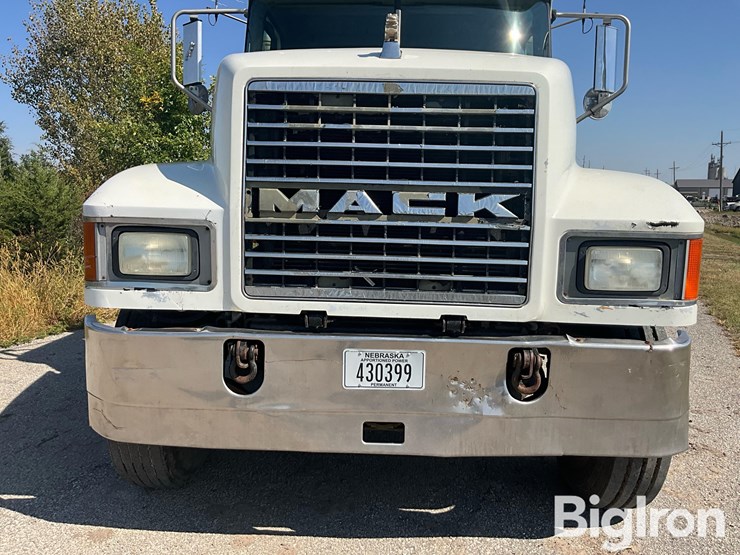 2007-mack-chn613-image-13