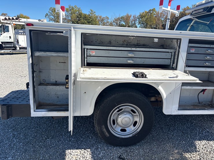 ford-f250-image-12