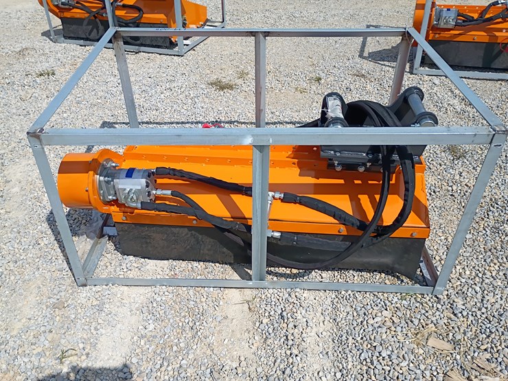#l39-005-•-wolverine-48"-frail-mower-excavator-attachment-(8t)-image-5
