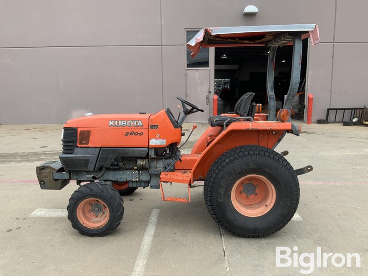 2010-kubota-l2800f-image-8
