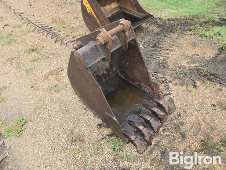 jcb-215s-image-4