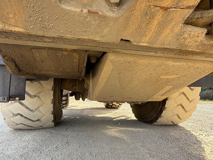 caterpillar-966m-image-20