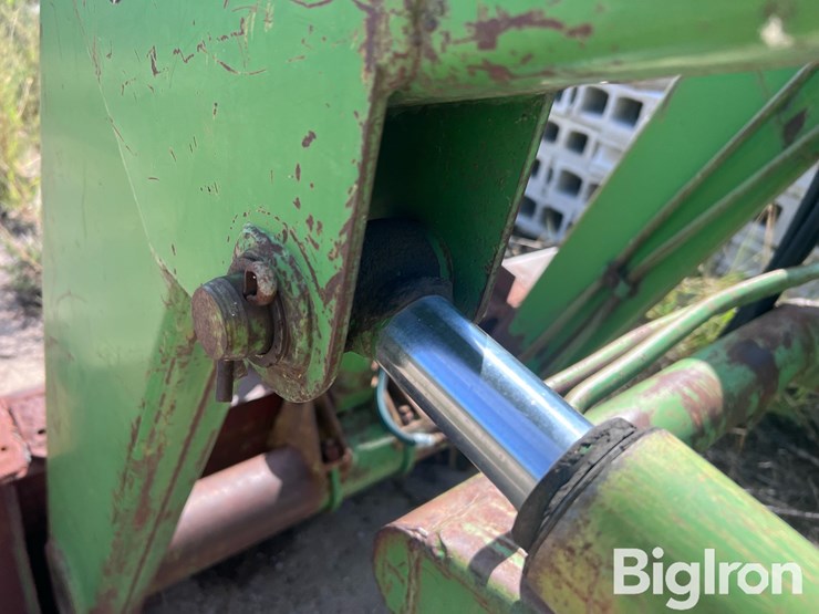 john-deere-48-image-12