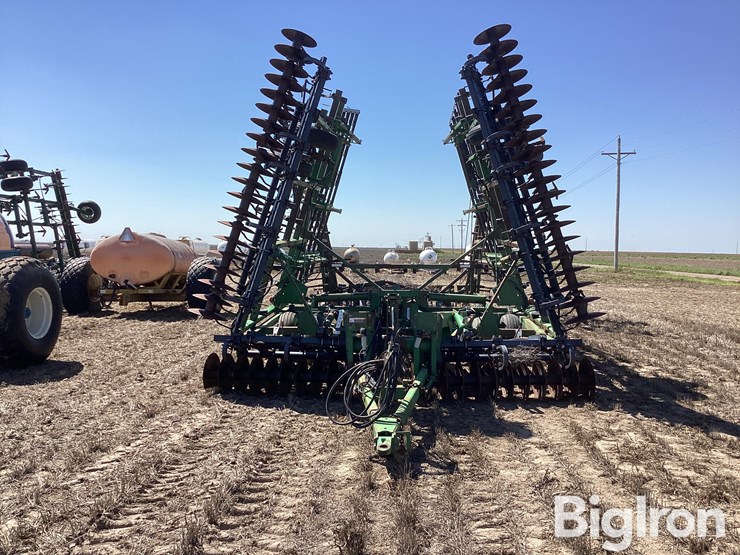 john-deere-726-image-2