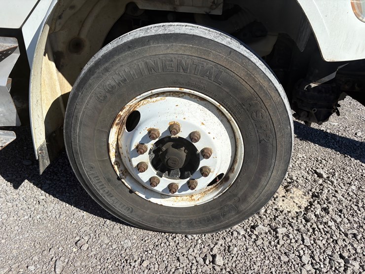 #29360-•-freightliner-m2-single-axle-bucket-truck-image-8