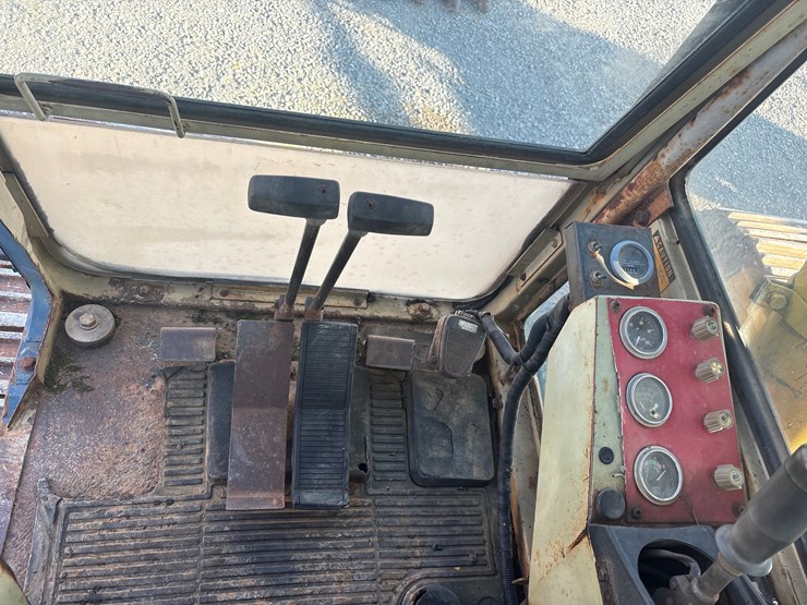 komatsu-pc220-lc-3-image-16