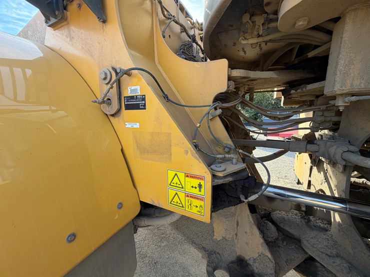 caterpillar-966m-image-27