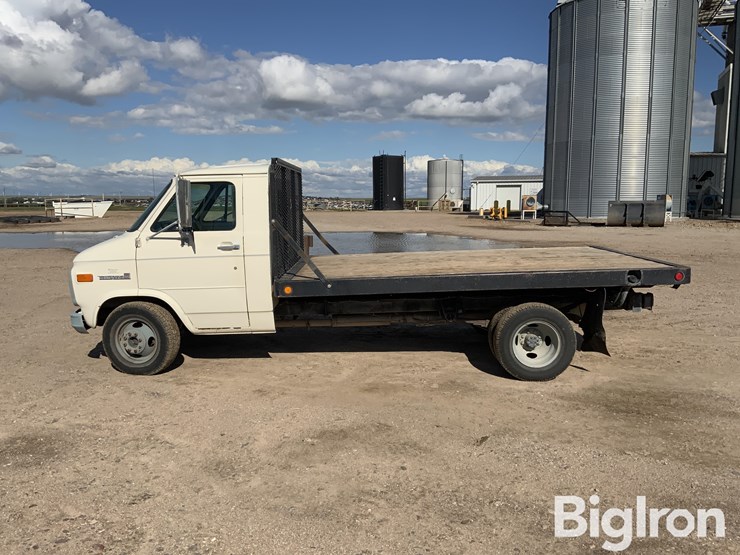 1995-gmc-3500-image-8