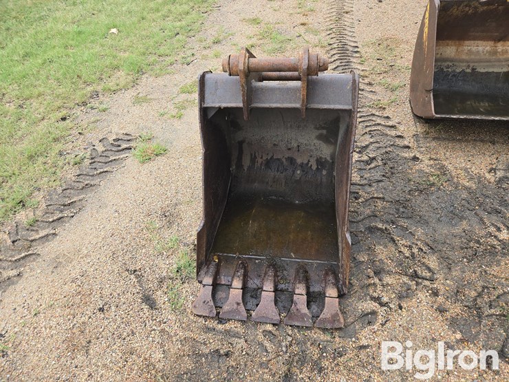 jcb-215s-image-2