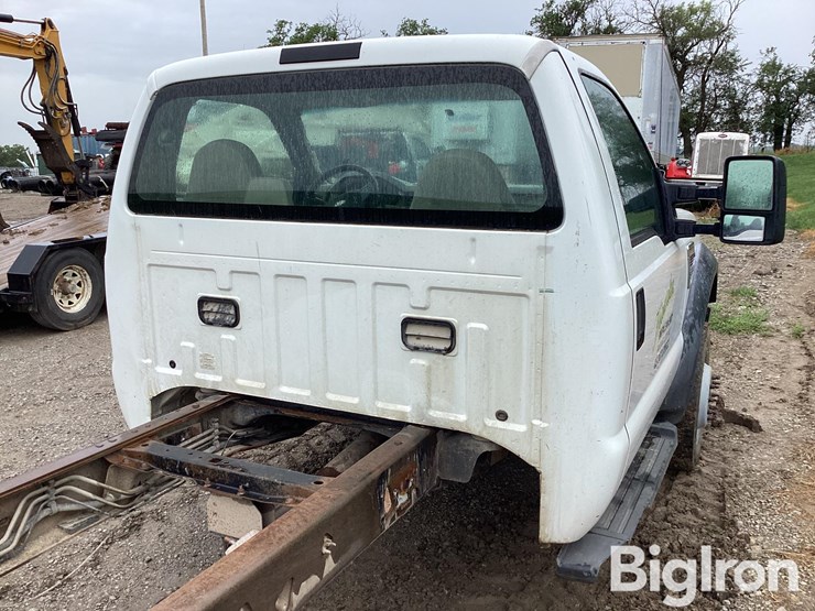 2008-ford-f550-xl-image-15