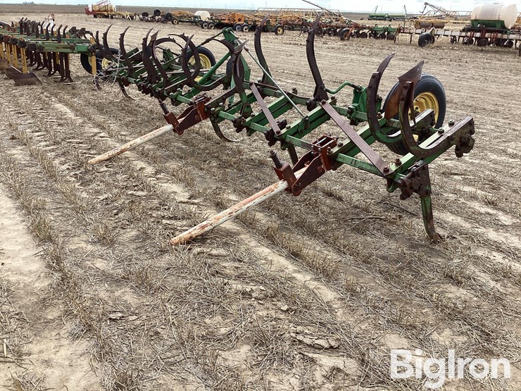 john-deere-20-image-5