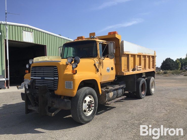 1997-ford-lt9000-image-1