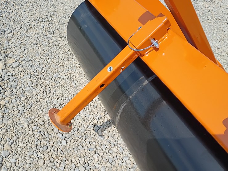 #l39-017-•-wolverine-3-point-roller-image-6