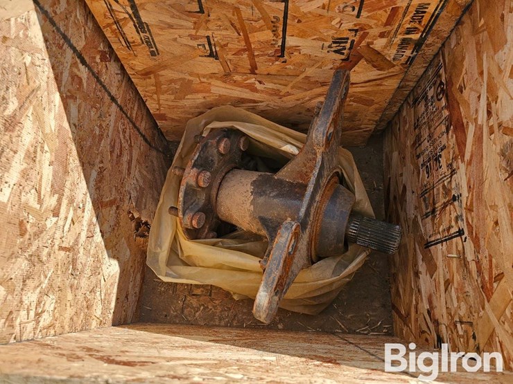 new-holland-200-image-8
