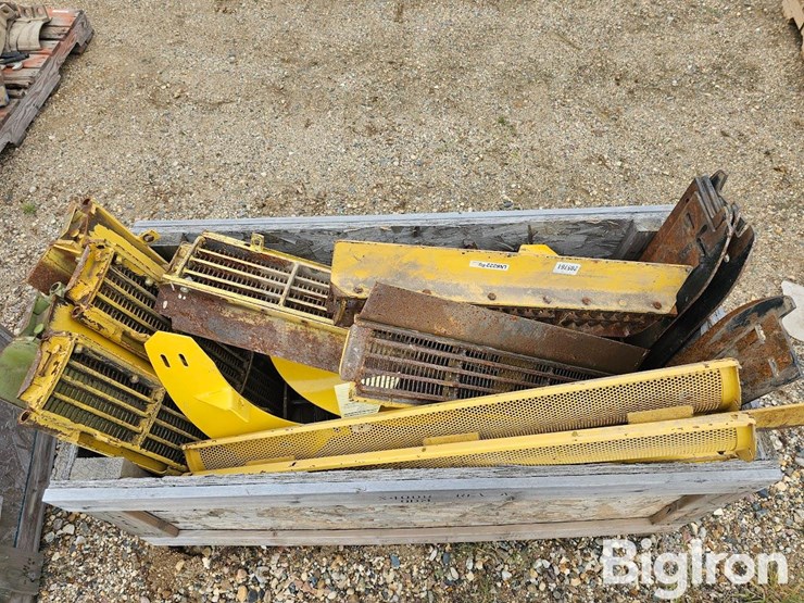 new-holland-tr85-image-6