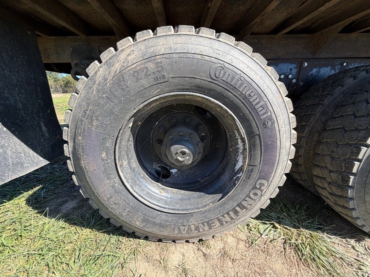 #29388-•-military-tandem-axle-dump-truck-image-28