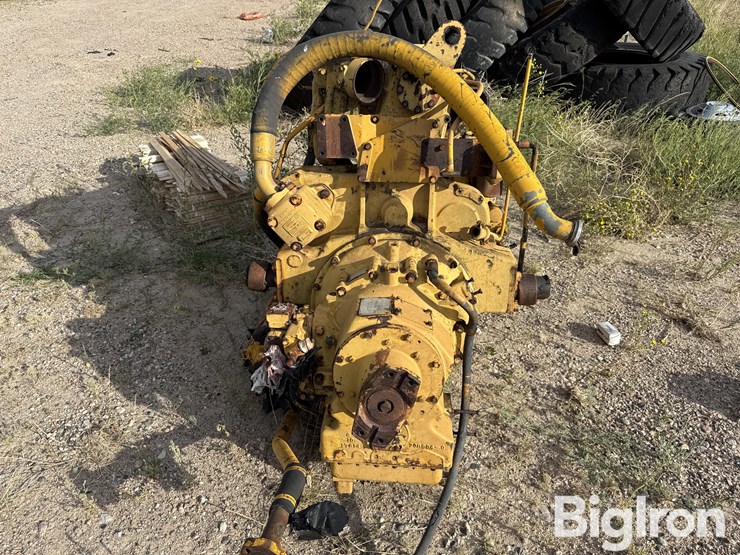 caterpillar-769-image-11