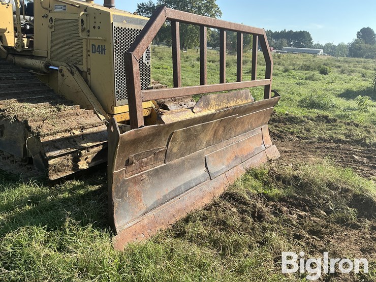 1990-caterpillar-d4h-image-16