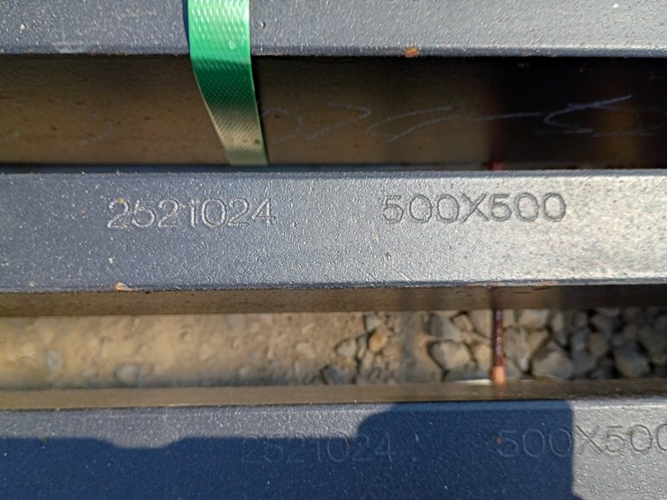 #l39-046-•-pallet-forks-image-6