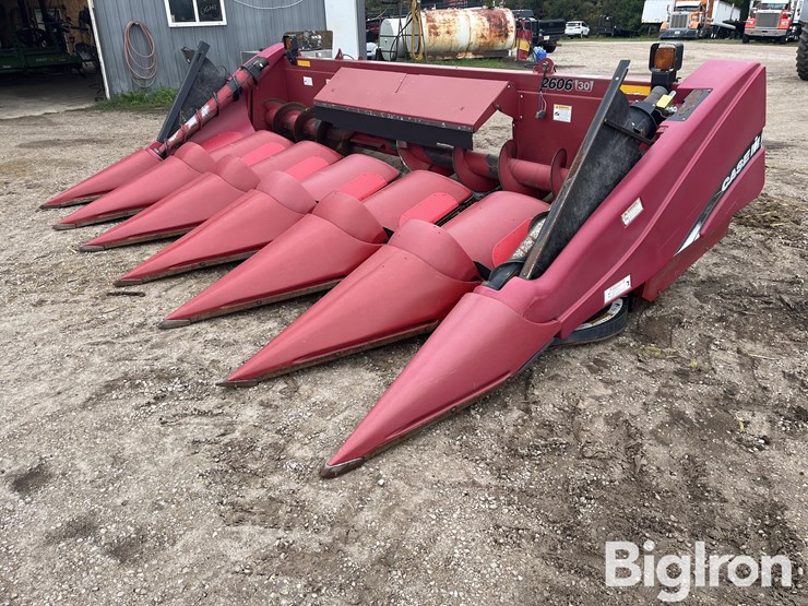 2011-case-ih-2606-image-1