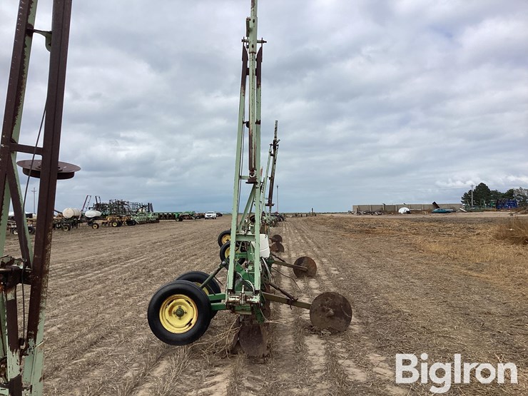 john-deere-25-image-8