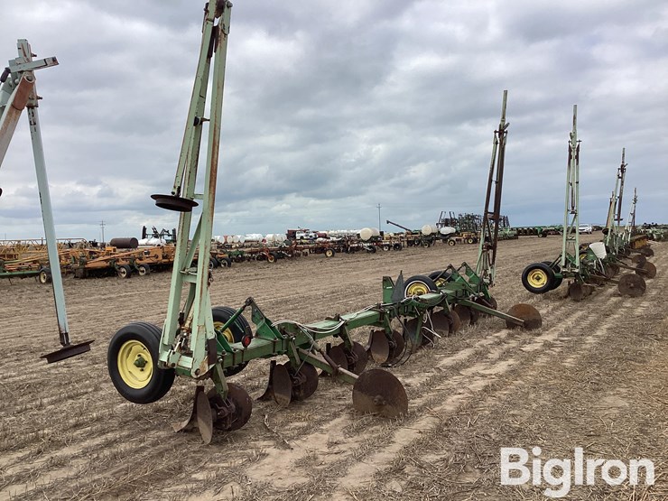 john-deere-25-image-7
