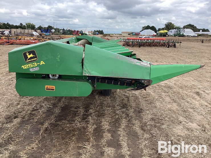 2014-john-deere-1253a-image-4