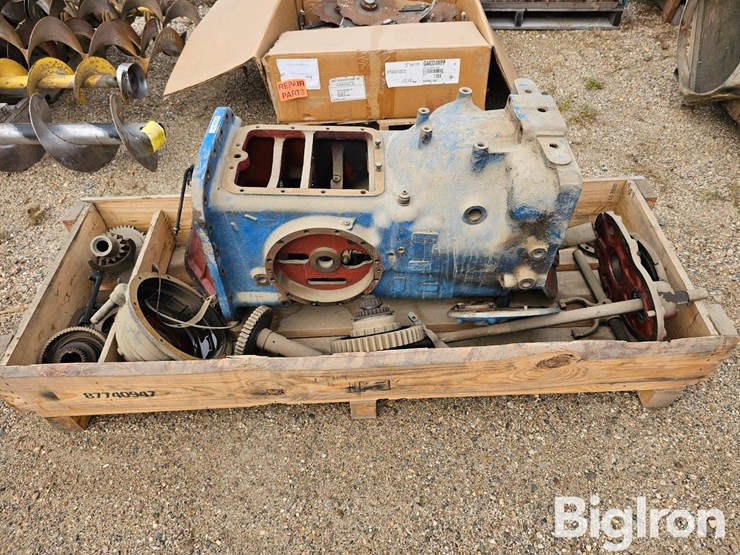 ford-8000-image-4