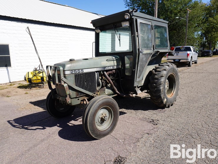 1990-john-deere-2555-image-1