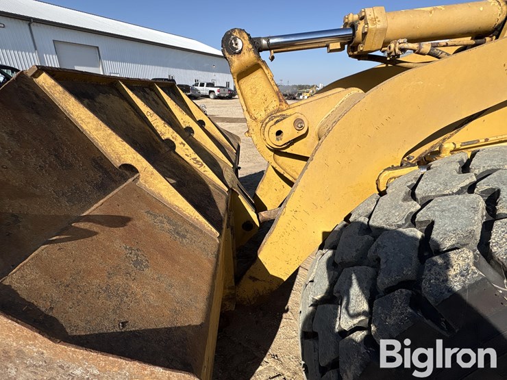 2002-caterpillar-938g-image-9