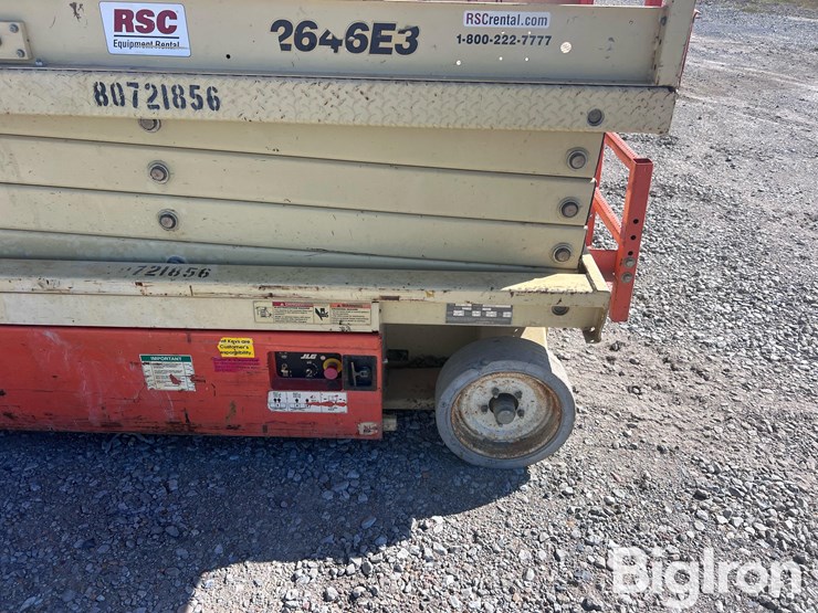 2000-jlg-2646e3-image-20