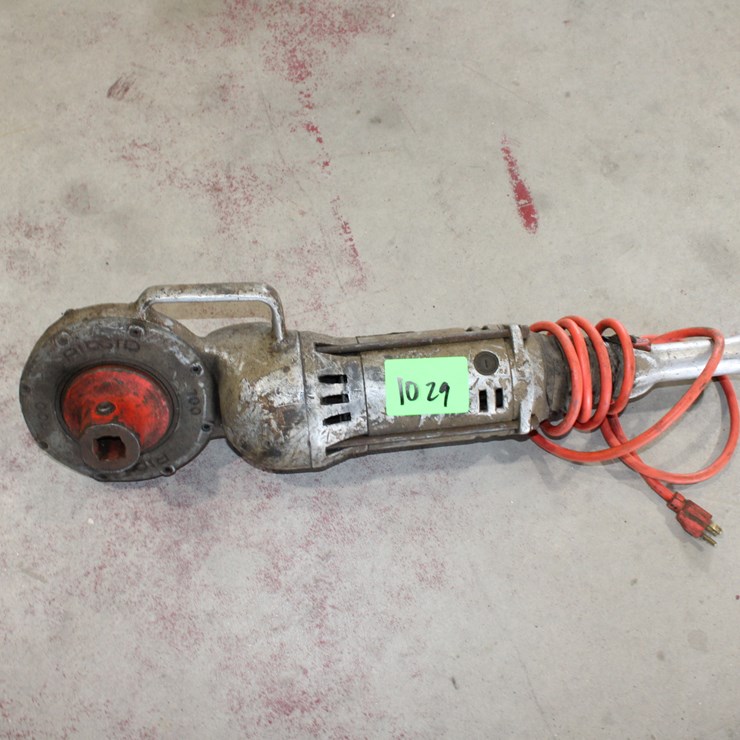 #1029 • Rigid 700 Power Drive - Threading Machine
