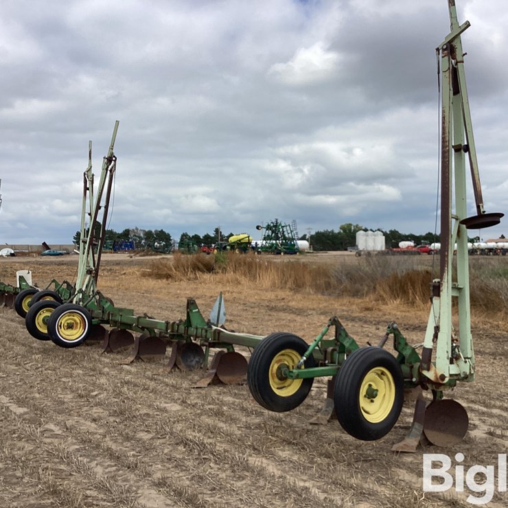 JOHN DEERE 25
