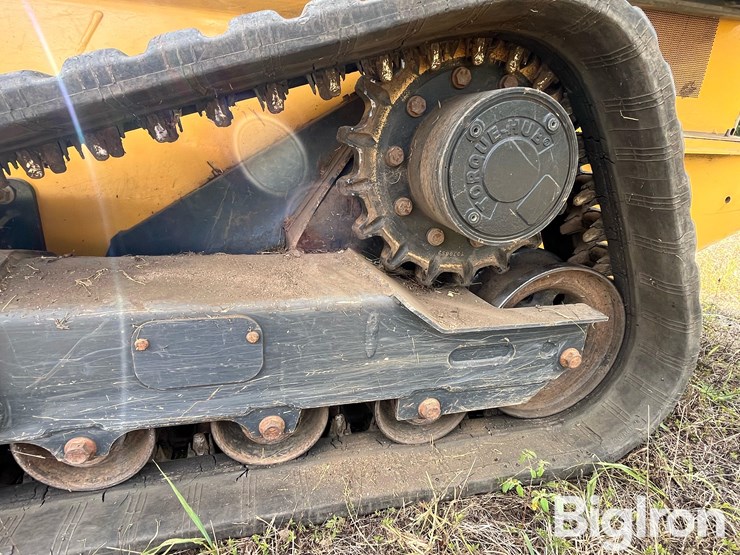 2019-deere-325g-image-11