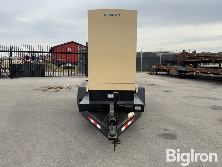 john-deere-4045t-image-2