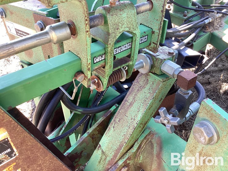 john-deere-726-image-16