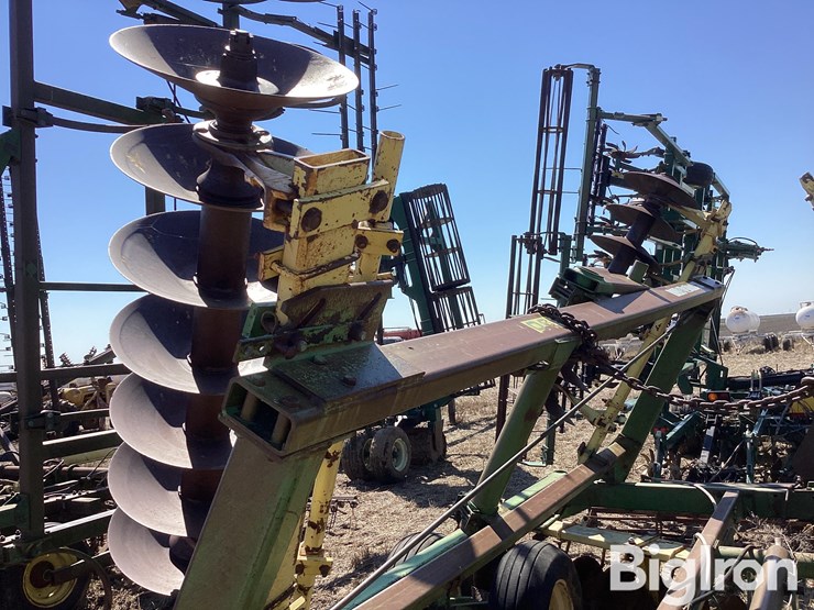 john-deere-t0330-image-17