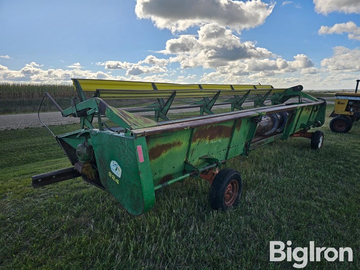john-deere-224-image-7