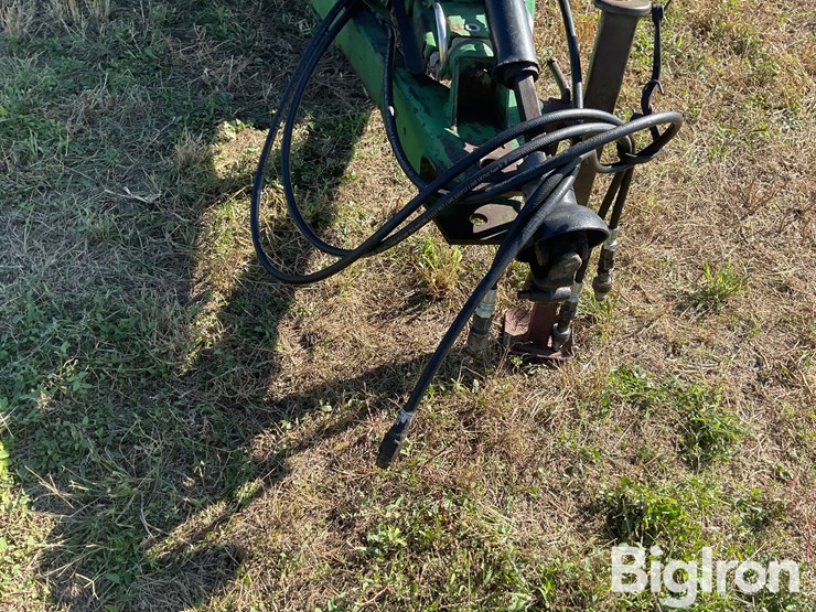 john-deere-450-image-10