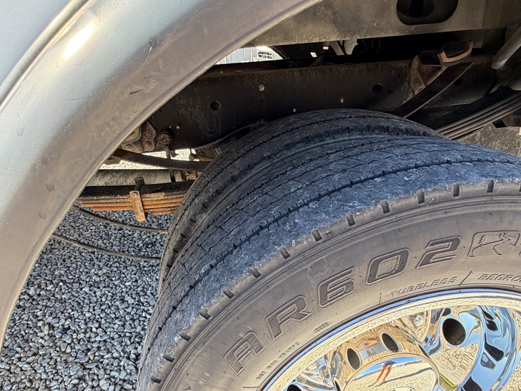 2017-ford-f450-xl-image-10