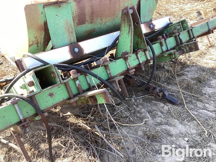 john-deere-25-image-16