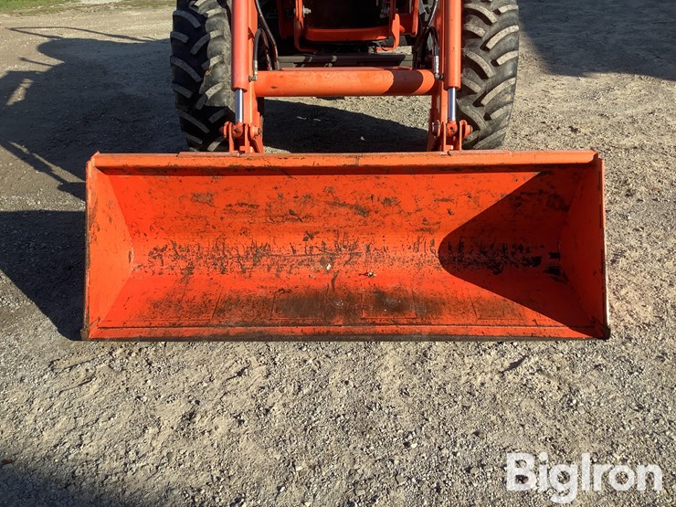 2014-kubota-m108s-image-19