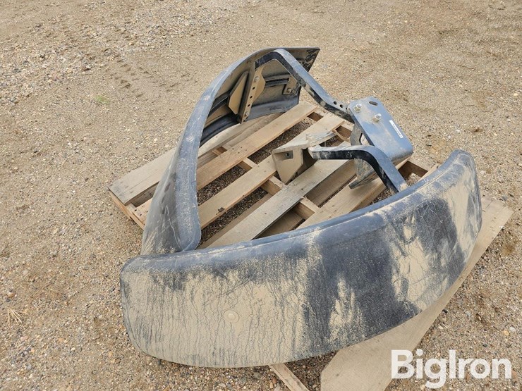 new-holland-40-image-3