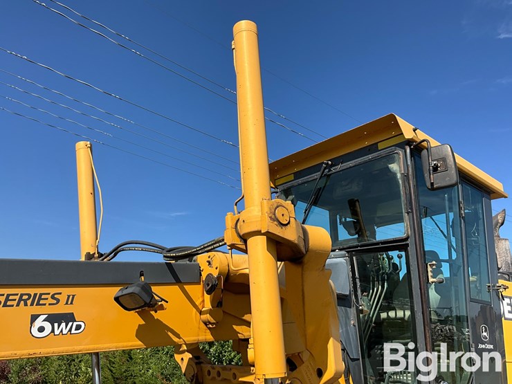 2002-deere-772ch-image-20